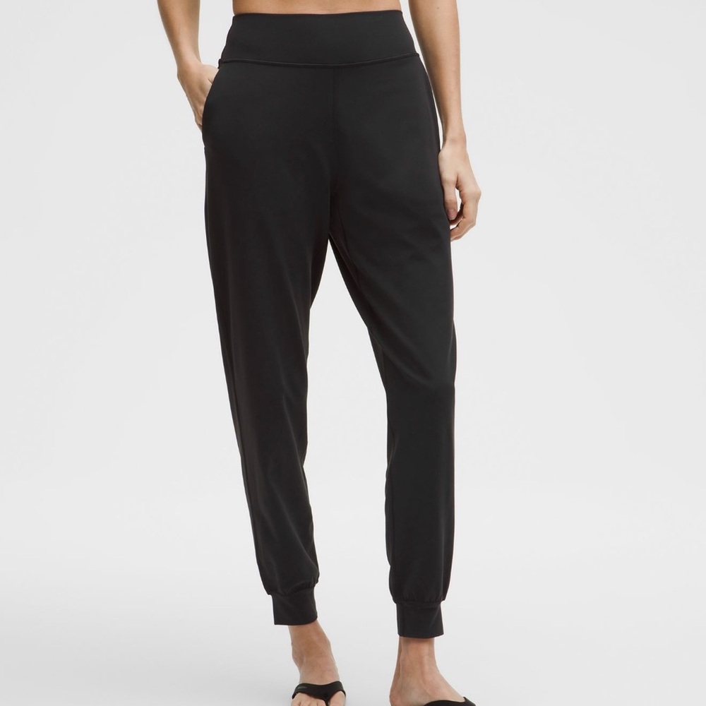 Lululemon - Align High-Rise Jogger